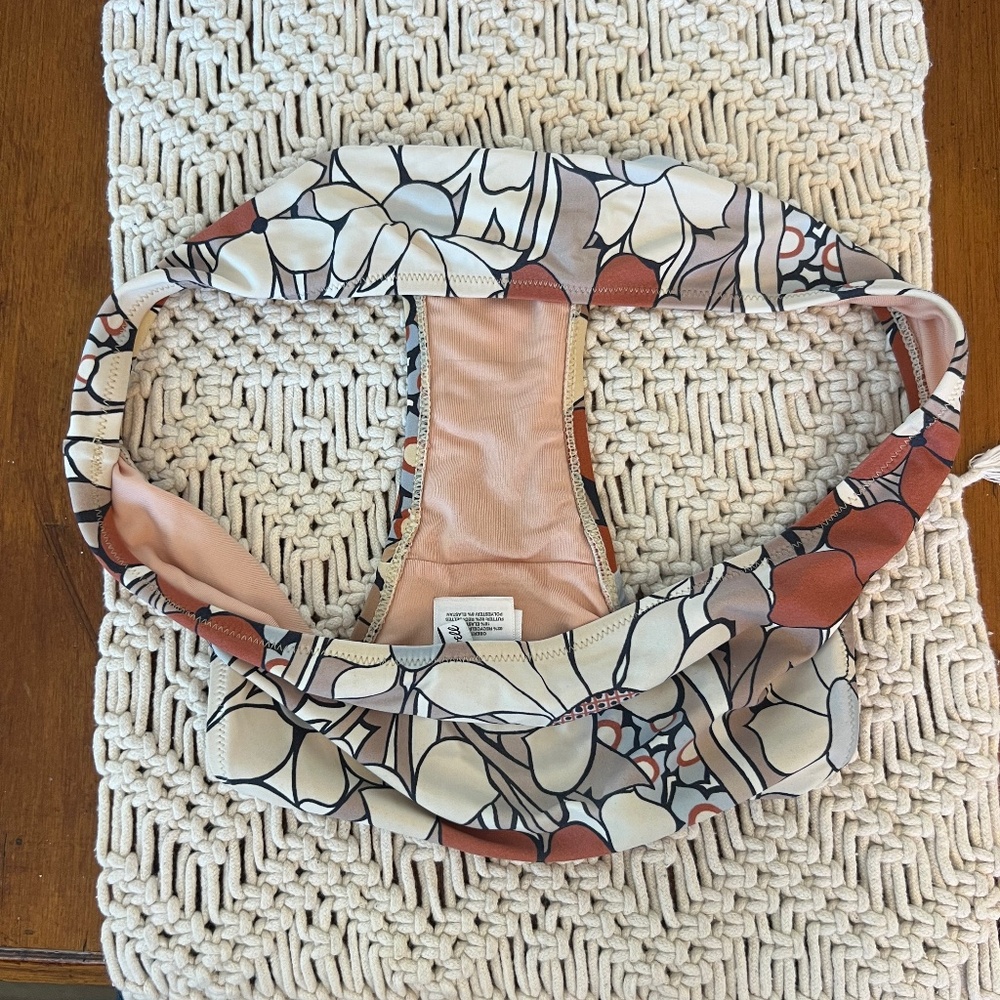SALE Madewell Second Wave Classic Bikini Bottom in Daydream Floral - Picture 3 of 7